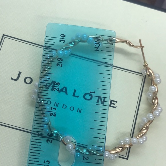 Faux Pearl Gold Tone Hoop Earrings - Picture 4 of 4